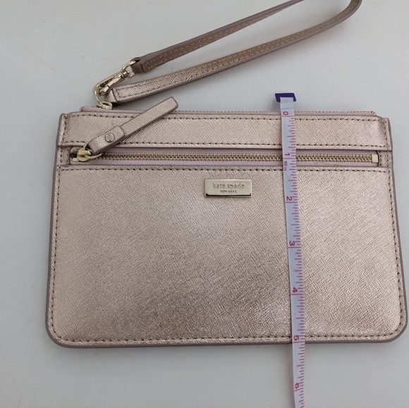 New? EXCELLENT Cond! Kate Spade New York Tinie Laurel Way Rose Gold Wristlet - Picture 2 of 14
